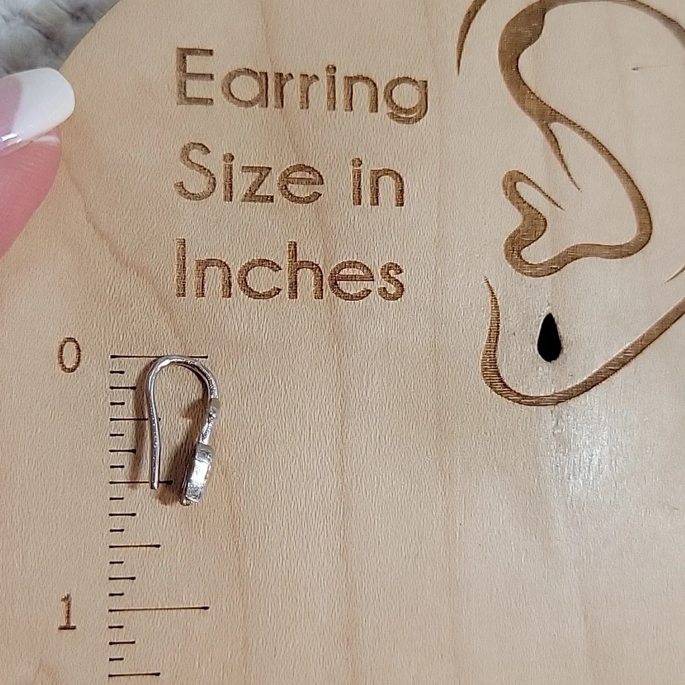 🔥LAST PAIR🔥 STERLING SILVER TULIP HUGGIES